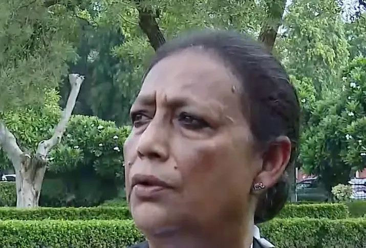 क्या आवारा कुत्तों को लेकर सुप्रीम कोर्ट का फैसला संतुलित है?