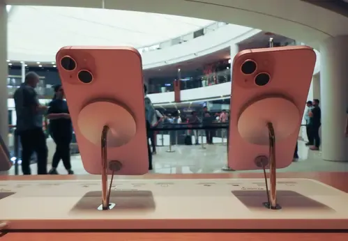 Apple May Relocate Entire iPhone Production for US to India by Next Year: Report