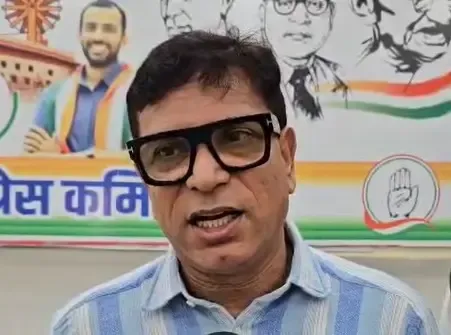 क्या अपराधियों को संरक्षण देने वाले हर कानून को फाड़ देना चाहिए? : कांग्रेस नेता अभय दुबे