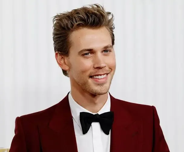Austin Butler Takes on Christian Bale’s Legendary Role in 'American Psycho'