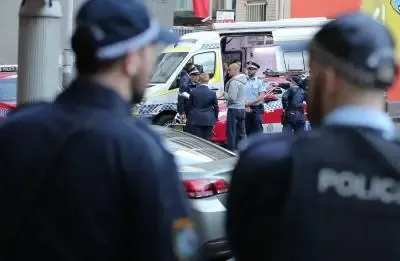 What Happened at Sydney Airport When Police Fired a Weapon?