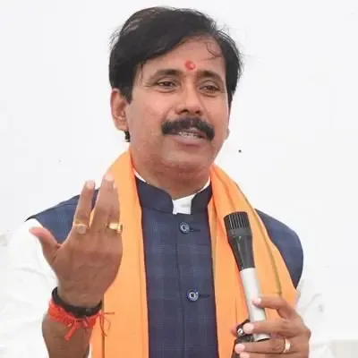 क्या अनिल राजभर ने कांग्रेस पर तंज कसते हुए कहा कि 'तुष्टिकरण की राजनीति ने देश को तर्कहीन बना दिया'?