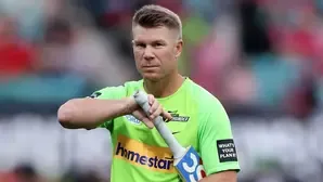 BBL: Warner fires back at Henriques’ jibe ahead of all-Sydney showdown