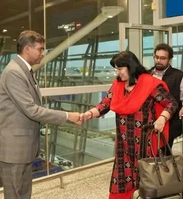 Did BJP MP Aparajita Sarangi Receive a Hero's Welcome in Bhubaneswar After Her Five-Nation Tour?