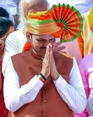 BJP sticks to 'all-rounder' Fadnavis in Maha over 'Night Watchman' formulae of Haryana, Rajasthan and MP