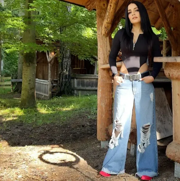 Celina Jaitly Makes Her Long-Awaited Comeback to Mumbai After 14 Years