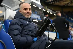 Chelsea are not in the title race, says head coach Enzo Maresca