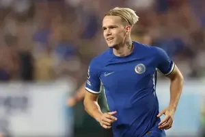 Chelsea forward Mykhailo Mudryk suspended following doping violation 