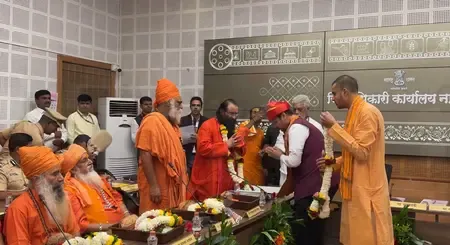 CM Fadnavis chairs 2027 Nashik Kumbh Mela prep meet, assures smooth arrangements