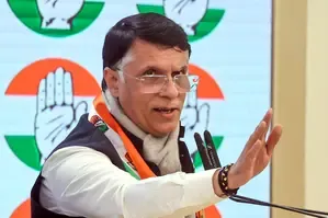 कांग्रेस नेता पवन खेड़ा ने केंद्र सरकार के जातिगत अधिसूचना पर उठाए सवाल 