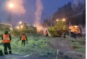 Death toll rises to two in train collision in Russia's Murmansk region