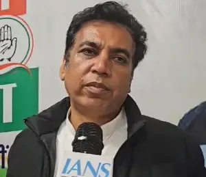 Delhi Congress Criticizes BJP Government Over Delay in Rs 2,500 for Women and Free LPG Cylinder