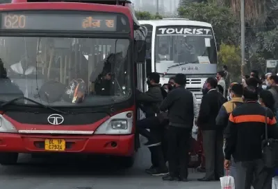 CAG Report: Delhi's CNG Buses Contributing to Air Pollution