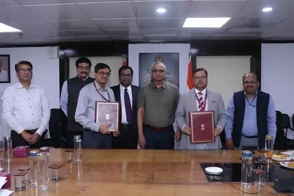 DoT and NABARD Join Forces to Enhance Broadband Access for Rural Digital Empowerment