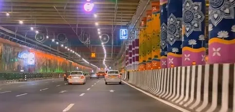 Is the Dwarka Tunnel India’s Largest Drive-Through Art Gallery?