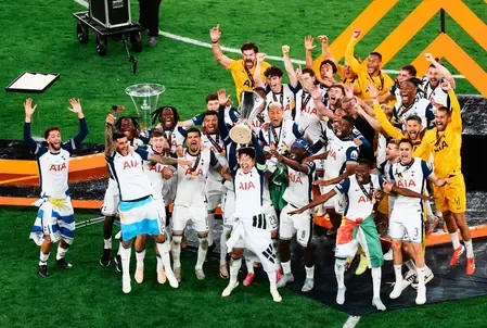 Europa League: Spurs beat Man Utd to lift first trophy in 17 years