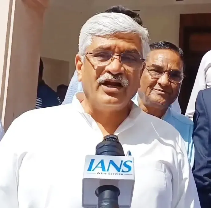 Gajendra Singh Shekhawat Promises Yamuna Clean-Up Following PM Modi's Assurance