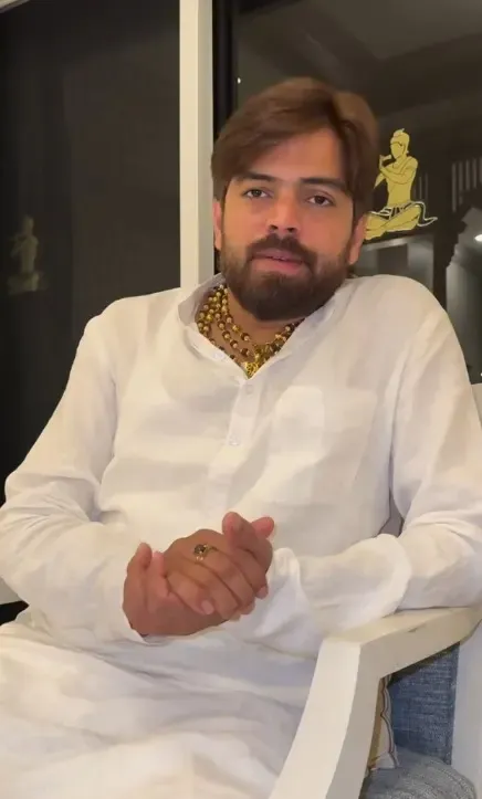 क्या गानों पर बैन के अलावा भी हरियाणवी सिंगर मासूम शर्मा से जुड़े हैं विवाद?