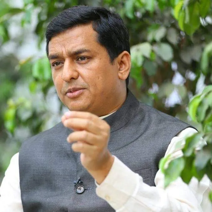 क्या गढ़वाल से यूएई भेजी गई सेब की पहली खेप ने किसानों को नई उम्मीद दी?