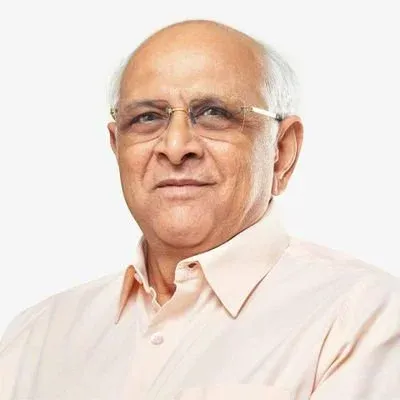 How Can Public Suggestions Enhance School Management Committees in Gujarat?