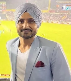 Will Harbhajan, Dhawan, Raina, and Uthappa Shine in the Super60 USA Legends Tournament?