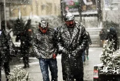 Severe Snowfall Disrupts Life in 18 Provinces of Turkiye