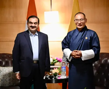 क्या अदाणी पावर और ड्रुक ग्रीन पावर भूटान में 570 मेगावाट की जलविद्युत परियोजना स्थापित करेंगे?