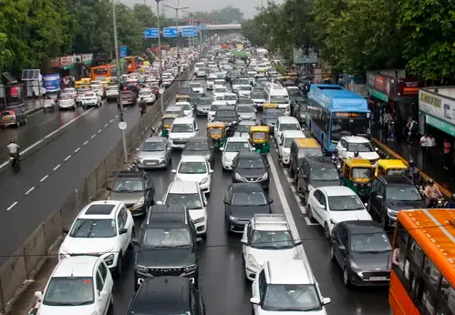 क्या भारत के ऑटोमोबाइल सेक्टर ने जुलाई में स्थिर बिक्री का प्रदर्शन किया? : सियाम