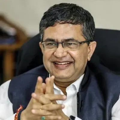 क्या सभी क्षेत्रों में पहली तिमाही की शानदार जीडीपी वृद्धि उत्साहजनक है? : एनएसई के आशीष कुमार चौहान