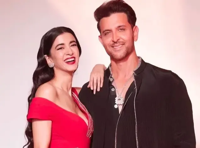 Hrithik Roshan Praises Girlfriend Saba Azad’s Glamorous Shoot
