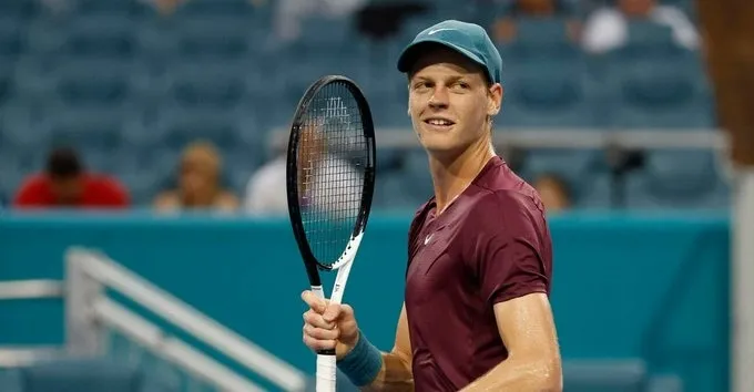 Will Jannik Sinner Shine at the Italian Open After His Suspension?