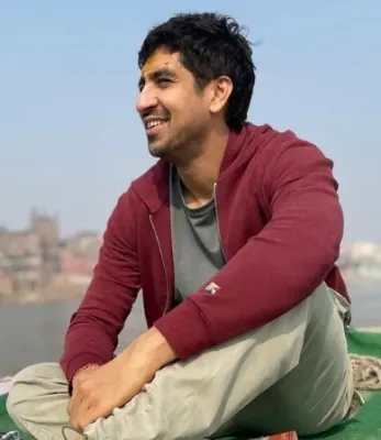 क्या अयान मुखर्जी का फिल्मी सफर ‘वेक अप सिड’ से ‘वॉर 2’ तक है शानदार?