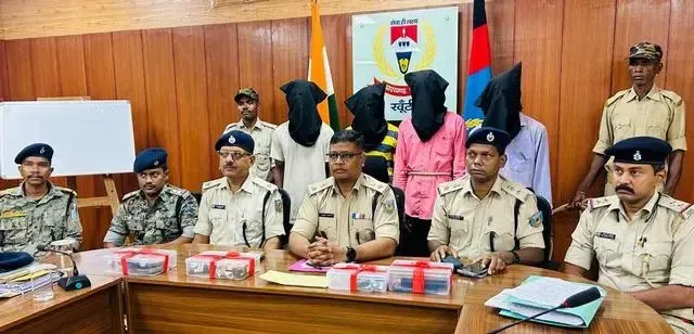 क्या झारखंड के खूंटी में युवक की हत्या कर शव नदी में फेंका गया?