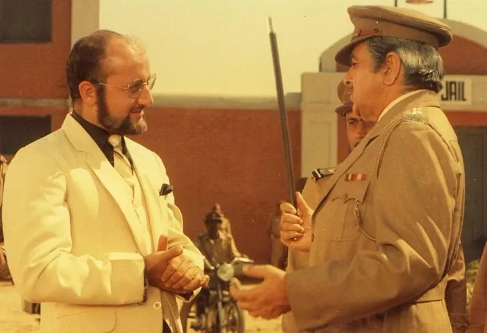 'Karma' turns 39: Anupam Kher thanks Subhash Ghai for making him popular as Dr Dang 