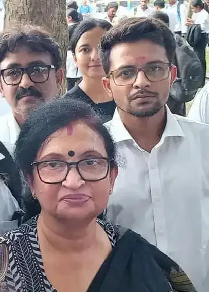 Are Photos of Main Accused in Kolkata Law Student Rape Case Linked to Top Trinamool Leaders?