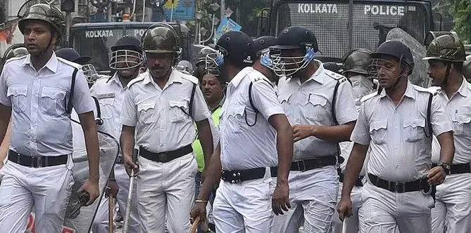 What Are the Traffic Guidelines Issued by Kolkata Police for the Trinamool Rally Following Calcutta HC's Order?