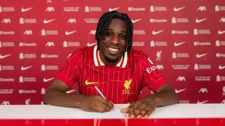 Liverpool sign Jeremie Frimpong from Bayer Leverkusen 