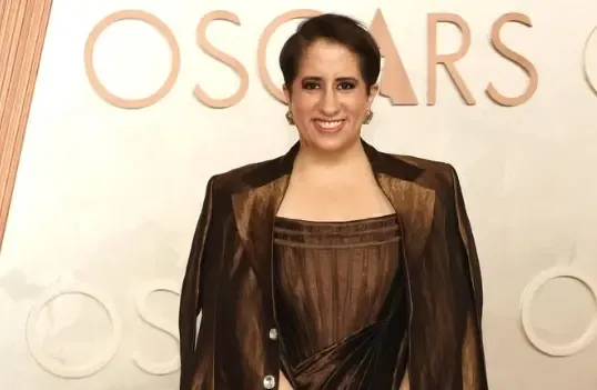 Manish Malhotra Applauds Guneet Monga's Daring Fashion Statement in Modern Saree at Oscars 2025