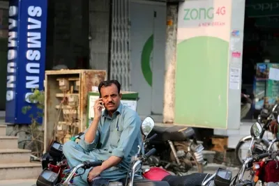 Massive public outrage in Pakistan over widespread internet disruption  