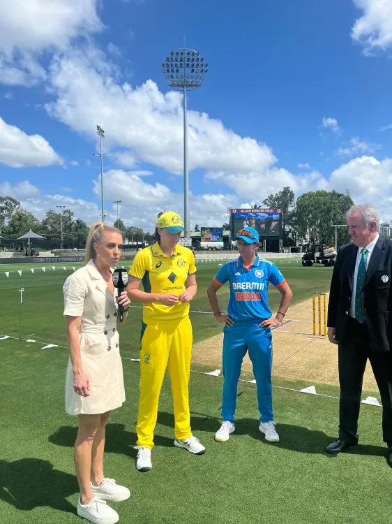 1st WODI: Indian Women's Team Chooses to Bat First Against Australian Women