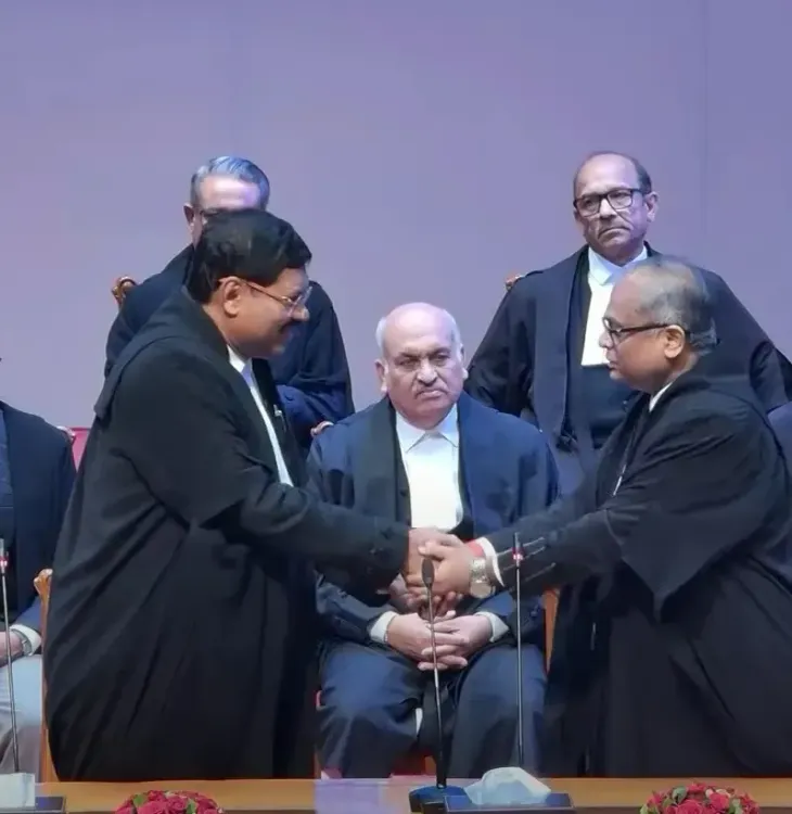 क्या सुप्रीम कोर्ट को मिले दो नए जज, जस्टिस आलोक अराधे और जस्टिस विपुल पंचोली ने ली शपथ?