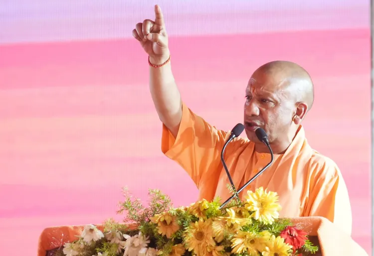 क्या यूपी में निराश्रित महिलाओं को पेंशन योजना से मिल रहा संबल और सम्मान?