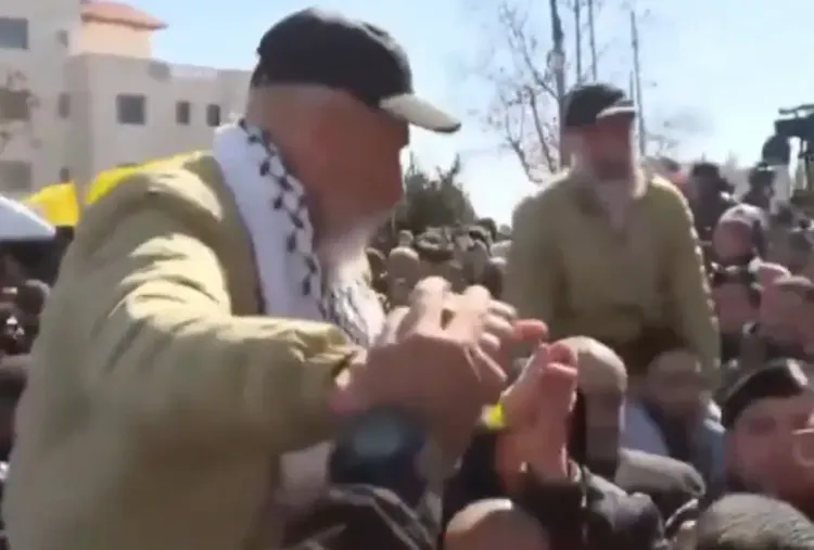 369 Palestinian Detainees Freed from Israeli Prisons