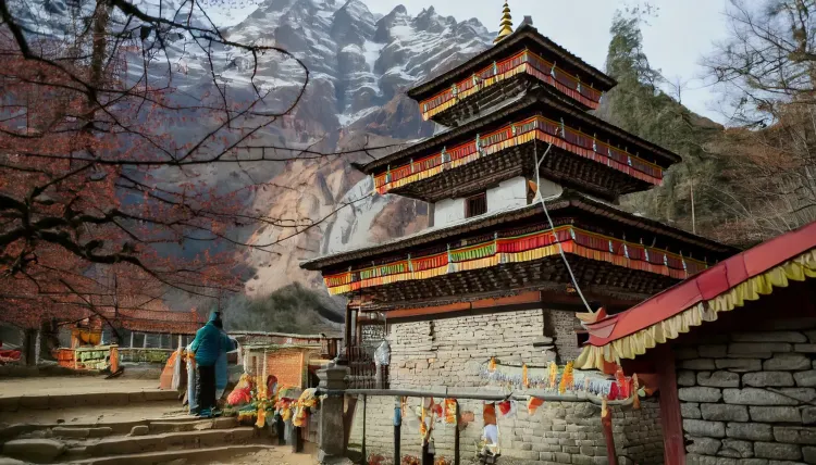 क्या आप जानते हैं श्री हरिनारायण का ऐसा मंदिर, जहां 108 धाराओं में स्नान से मिलती है मोक्ष?