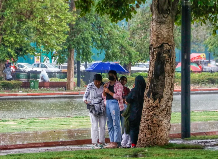 क्या मौसम का मिजाज बदलेगा? पूरे सप्ताह बारिश की संभावना, 19 जून के लिए येलो अलर्ट जारी