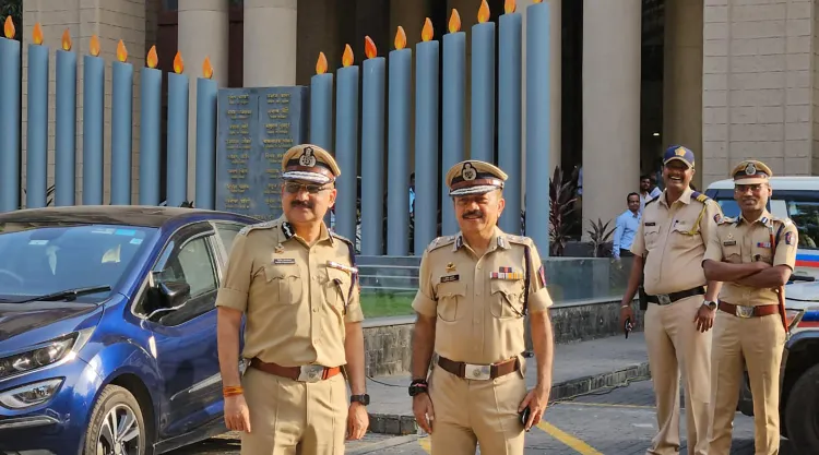 क्या मुंबई पुलिस की रडार पर फर्जी विधायक देवांग दवे हैं?