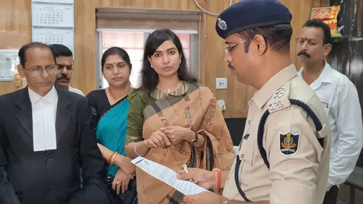 क्या ओडिशा की कांग्रेस विधायक सोफिया फिरदौस ने भाजपा आईटी सेल के खिलाफ एफआईआर दर्ज कराई?
