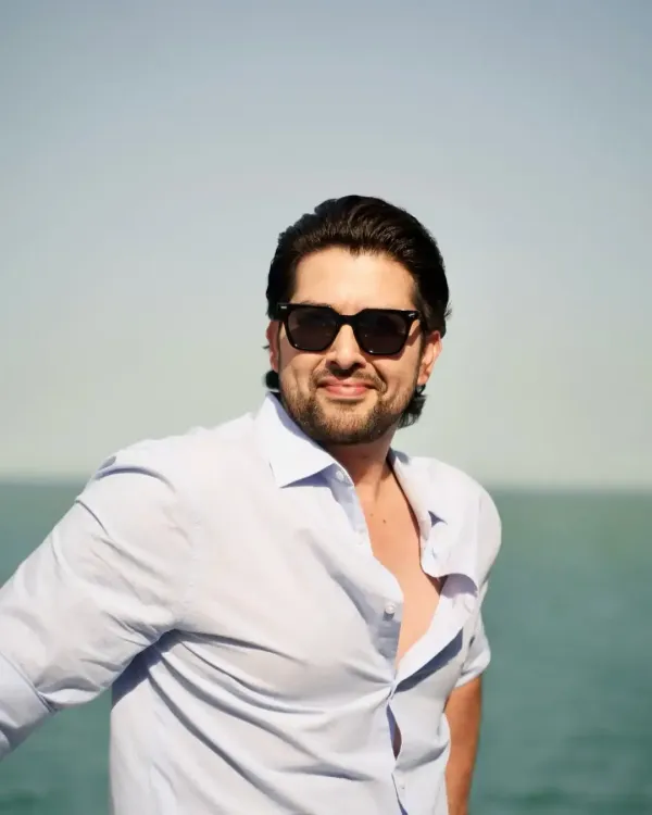 Are Aftab Shivdasani, Riteish Deshmukh, and Vivek Oberoi Filming a New Song for 'Masti 4' in Birmingham?