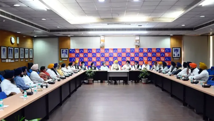 Shiromani Akali Dal Urges Disconnected Leaders to Rejoin Party