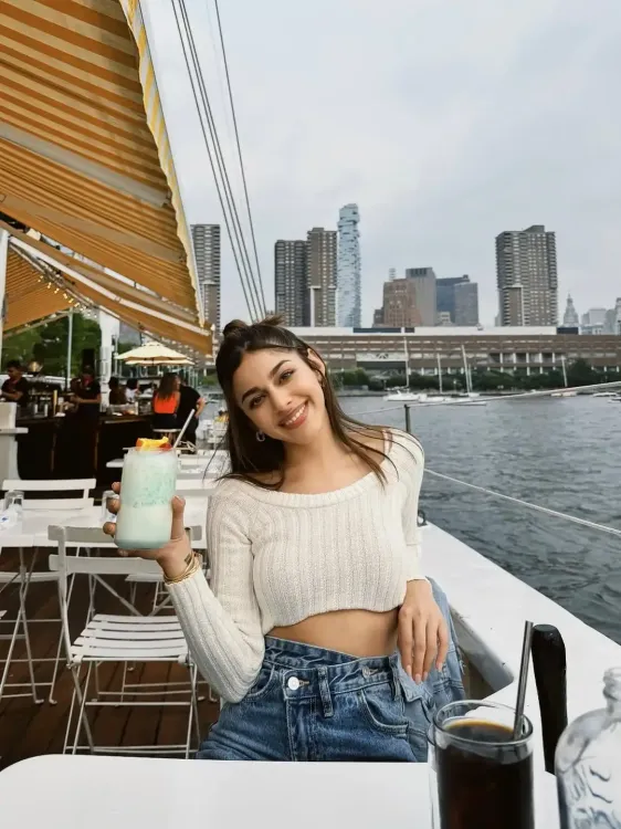 Why does Alaya F find New York both heartwarming and heart-wrenching?